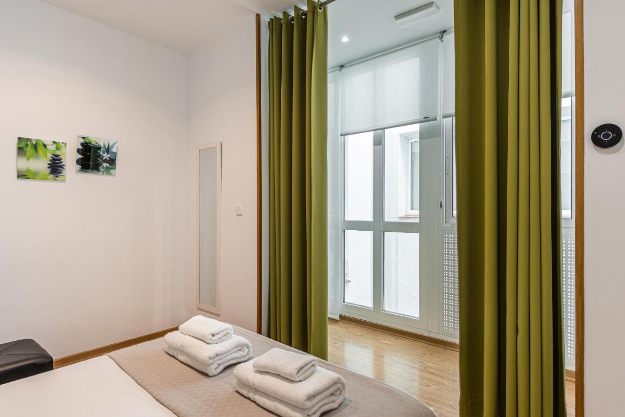 Waou Apartamentos En Sol Confort 7 Madrid Dış mekan fotoğraf