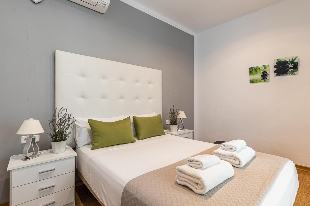 Waou Apartamentos En Sol Confort 7 Madrid Dış mekan fotoğraf