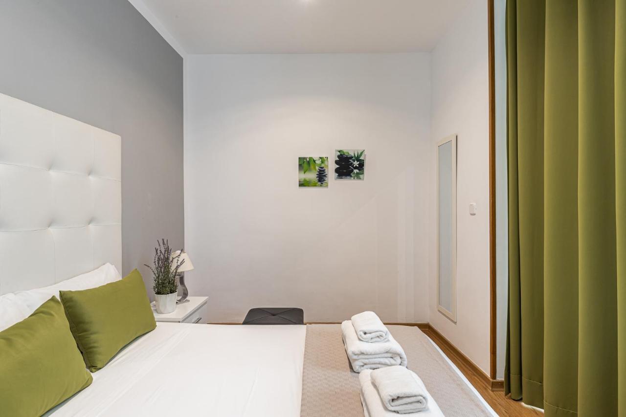 Waou Apartamentos En Sol Confort 7 Madrid Dış mekan fotoğraf
